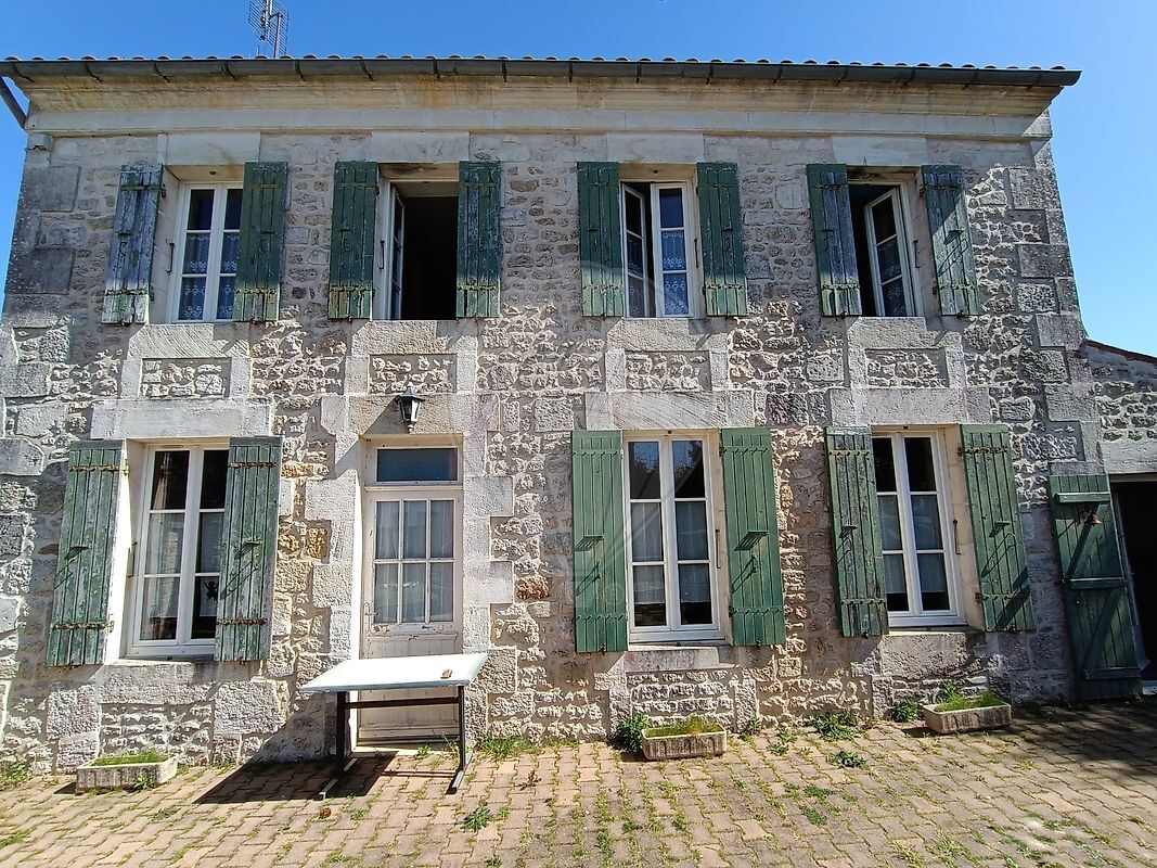 Villa / Maison 5 pièces  à vendre Gripperie-Saint-Symphorien (La) 17620