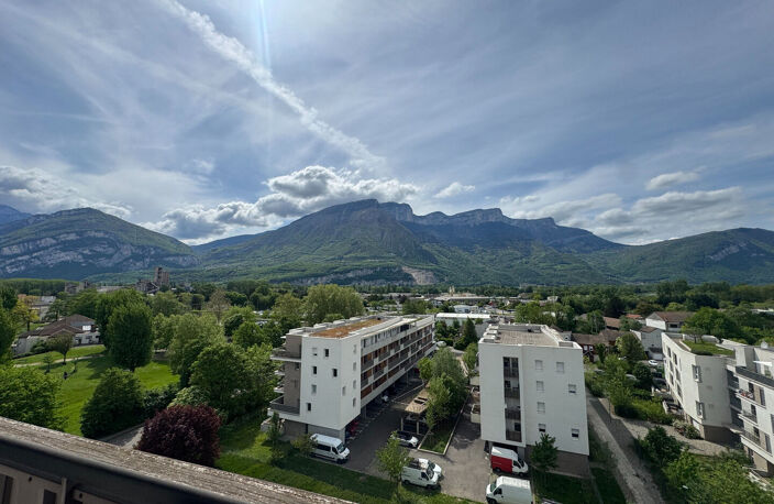 Appartement Saint Egreve 3 pièce(s) 69.19 m2 — photo 2