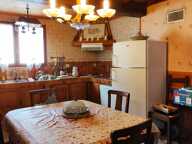 2 APPARTEMENTS SEPARES POUR CETTE GRANDE MAISON — photo 3