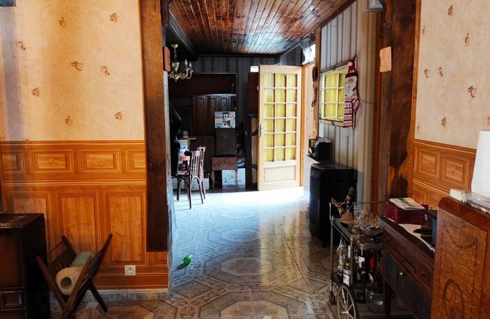 2 APPARTEMENTS SEPARES POUR CETTE GRANDE MAISON — photo 4