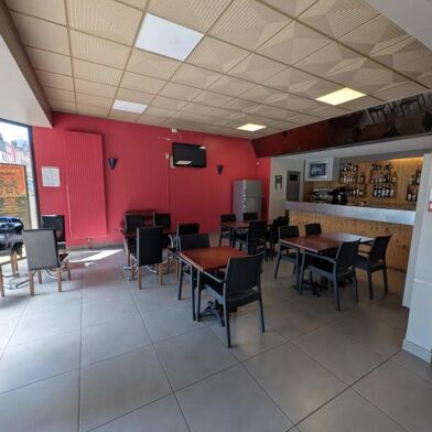 Commerce 3 pièces 83500 €