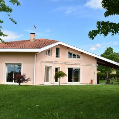 Maison 6 pièces 385000 €