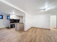 Appartement À Vendre — photo 2