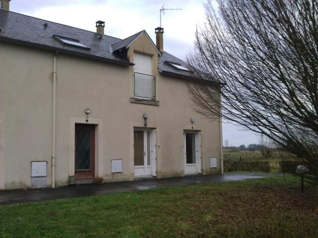 Appartement T2 Moulins sur Cephons — photo du bien