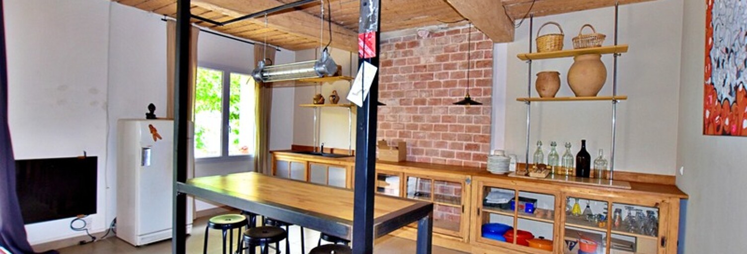 Immeuble  274 m² à vendre à Cuers (83390)