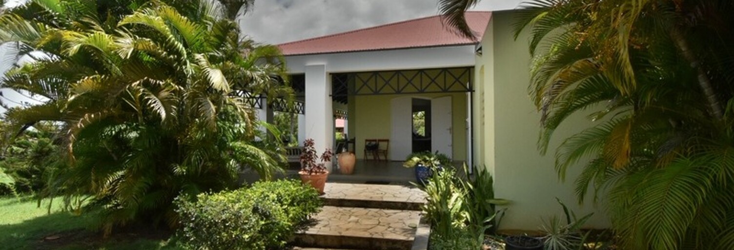 Maison 5 Pièces 197 m² à vendre à Baie-Mahault (97122)