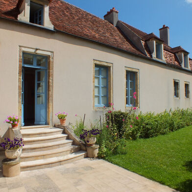 Maison 15 pièces 495000 €