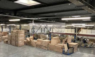 Local industriel  2545 m² à louer à Villebon-sur-Yvette (91140)