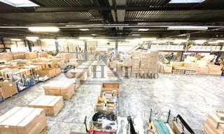 Local industriel  6300 m² à louer à Villebon-sur-Yvette (91140)