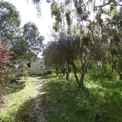 Terrain  149000 €