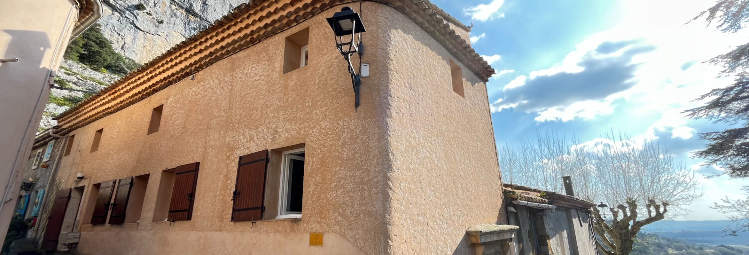 Maison 5 Pièces 135 m² à vendre à Lioux (84220)