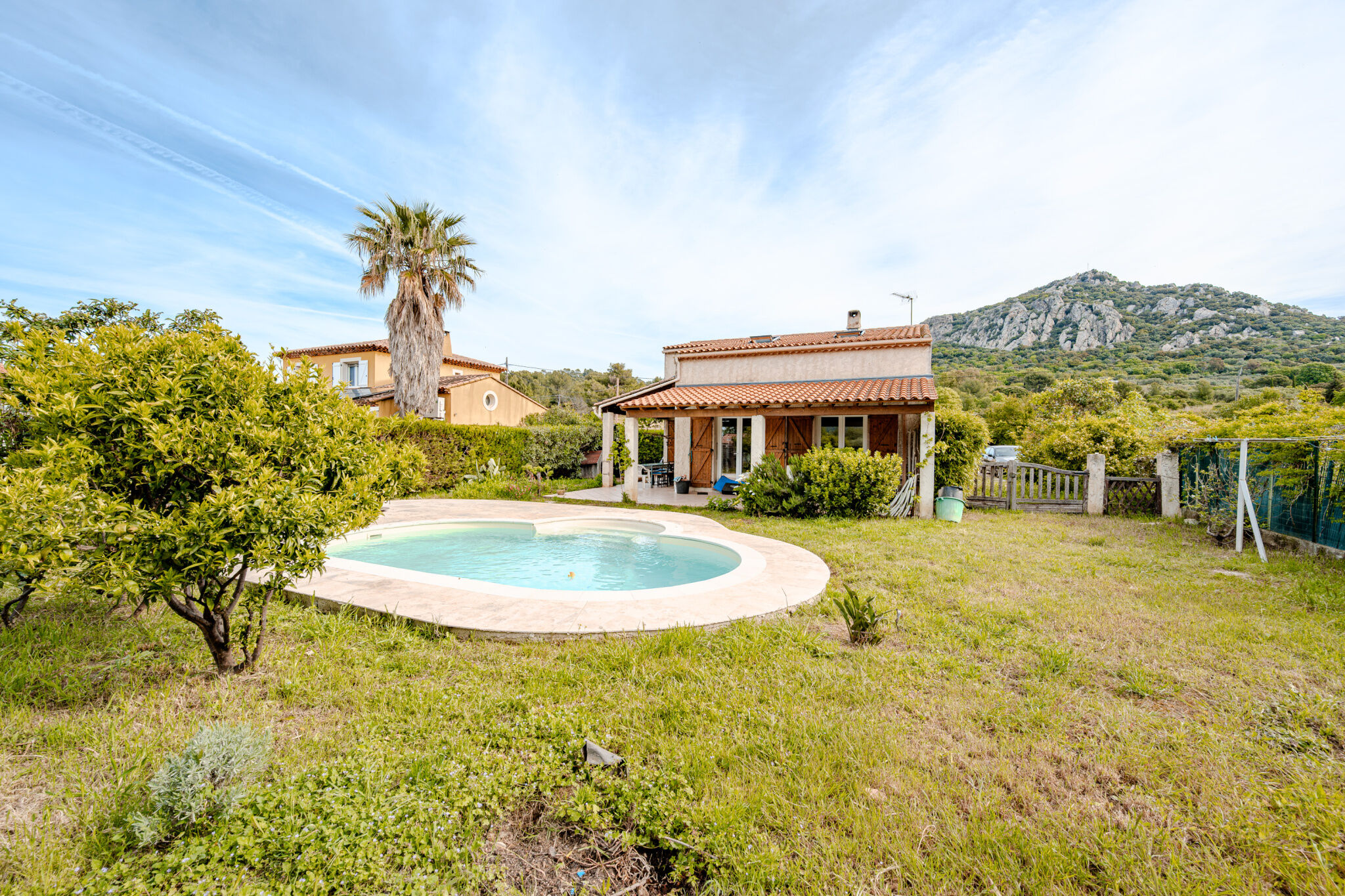 Villa / Maison  T7 à vendre Hyères 83400