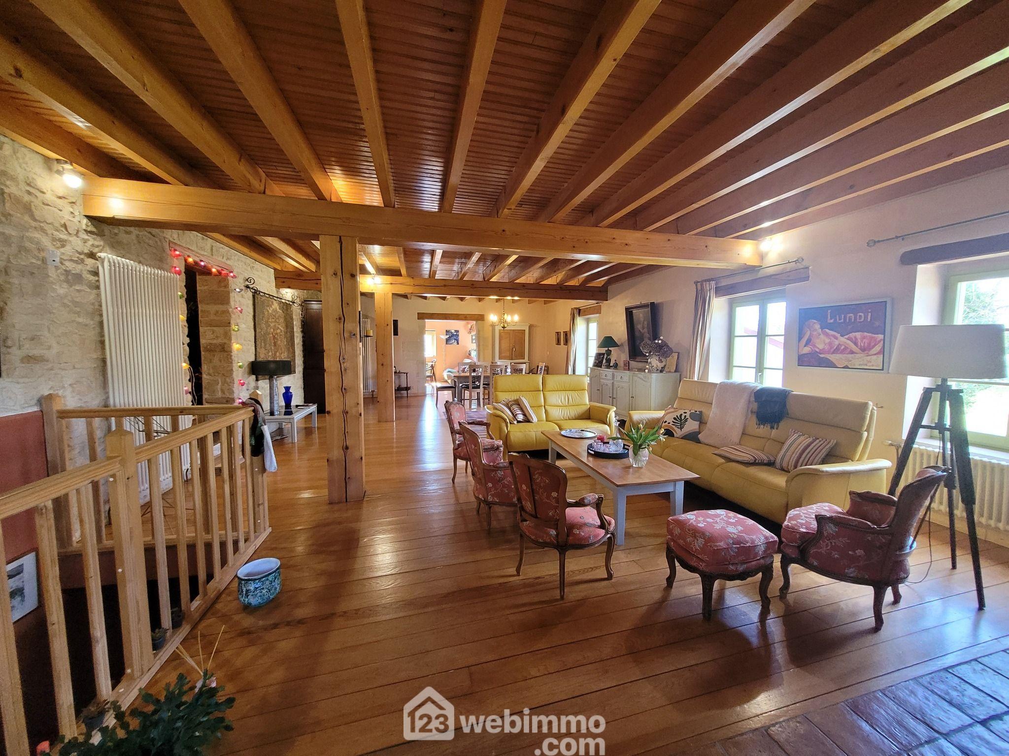 Photo Maison - 338m² - Lacroix-sur-Meuse image 4/4