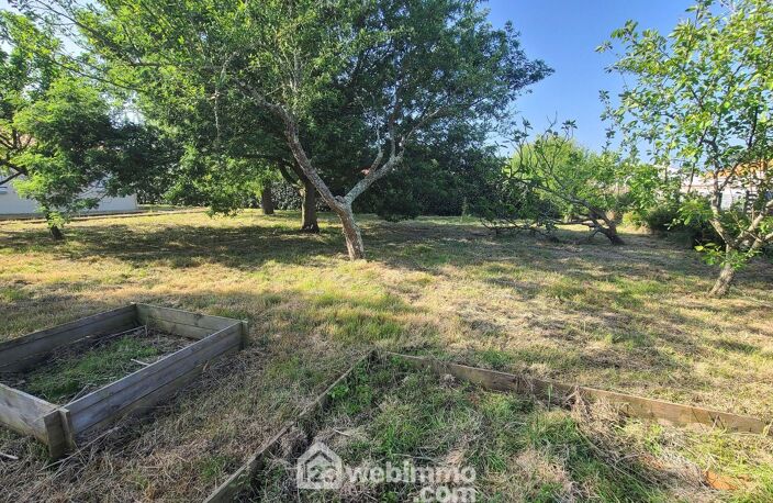 Maison - 86m² - TALMONT SAINT HILAIRE — photo 3