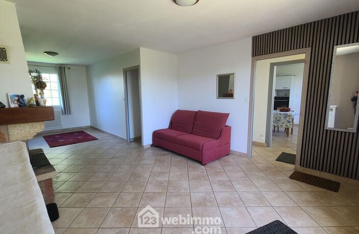 Maison - 86m² - TALMONT SAINT HILAIRE — photo 5