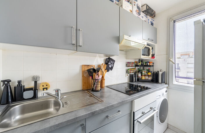 MAGNIFIQUE APPARTEMENT F2 PROCHE CENTRE-VILLE ! — photo 4