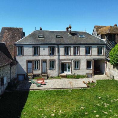 Maison 10 pièces 250000 €