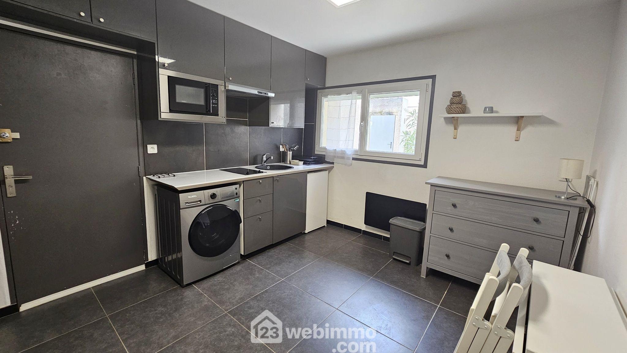 Appartement - 16.9m² - Ballancourt-sur-Essonne