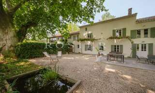 Maison 16 Pièces 528 m² à vendre à Le Thor (84250)