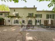 Vaucluse : Ferme XIXème rénovée à vendre, un havre de paix à 10m — photo 2
