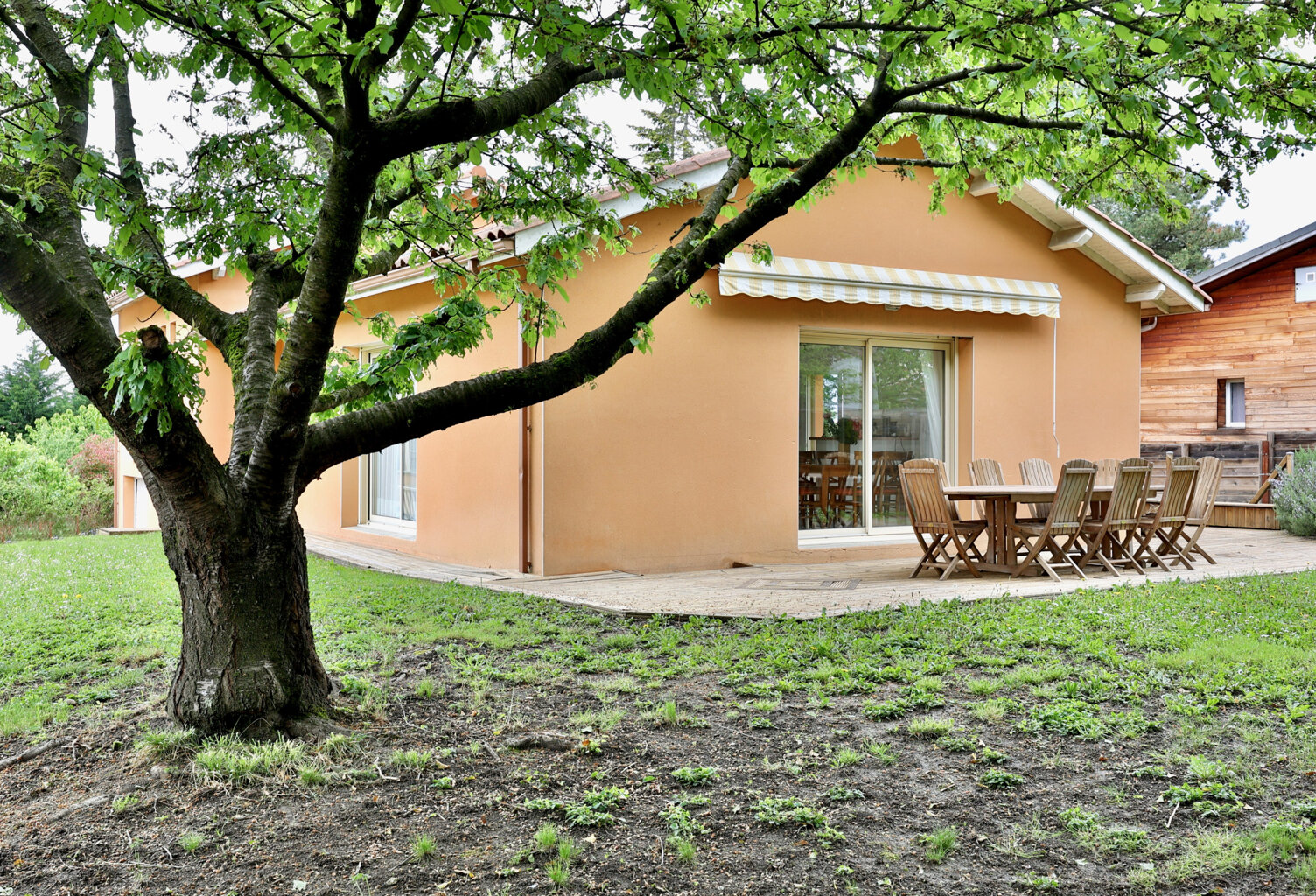 Maison cinq chambres sur terrain de 647 m2 Craponne — photo 1