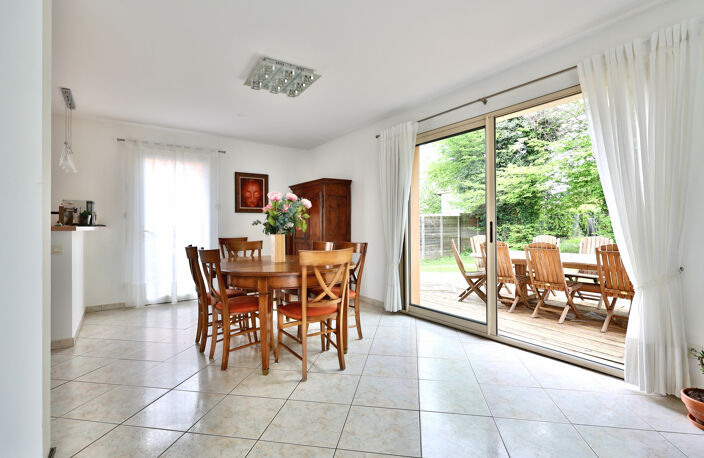 Maison cinq chambres sur terrain de 647 m2 Craponne — photo 2