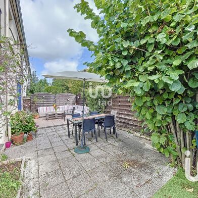 Maison 6 pièces 599000 €