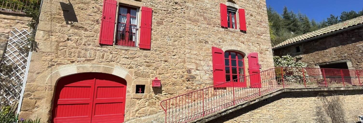 Maison 6 Pièces 204 m² à vendre à Montjaux (12490)