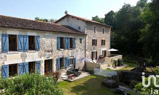 Maison 20 Pièces 658 m² à vendre à Bourg-Charente (16200)