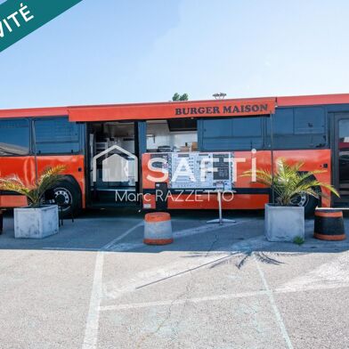 Commerce  109500 €