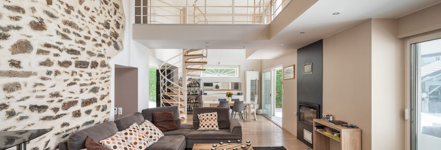 Maison 6 Pièces 249 m² à vendre à Vaulnaveys-le-Bas (38410)