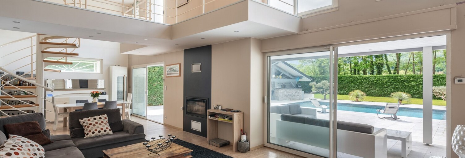 Maison 6 Pièces 249 m² à vendre à Vaulnaveys-le-Bas (38410)