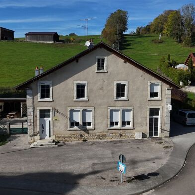 Maison 10 pièces 469000 €