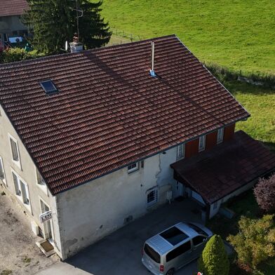 Maison 10 pièces 449000 €