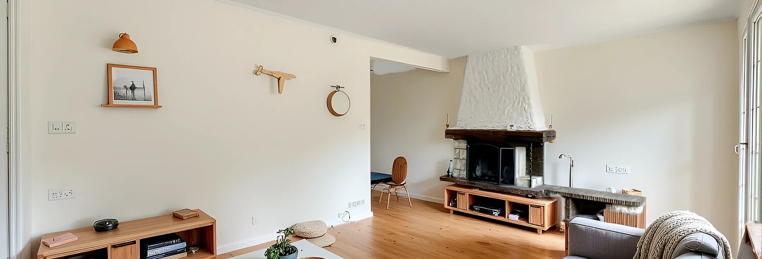 Maison 8 Pièces 260 m² à vendre à Saint-Sauveur-sur-École (77930)