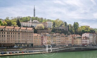 Appartement 5 Pièces 180 m² à vendre à Lyon 1 (69001)