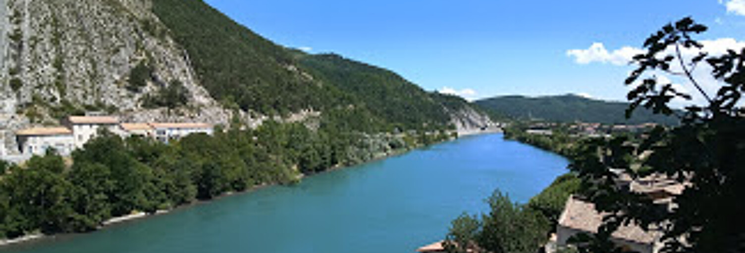 Commerce 30 Pièces 869 m² à vendre à Sisteron (04200)