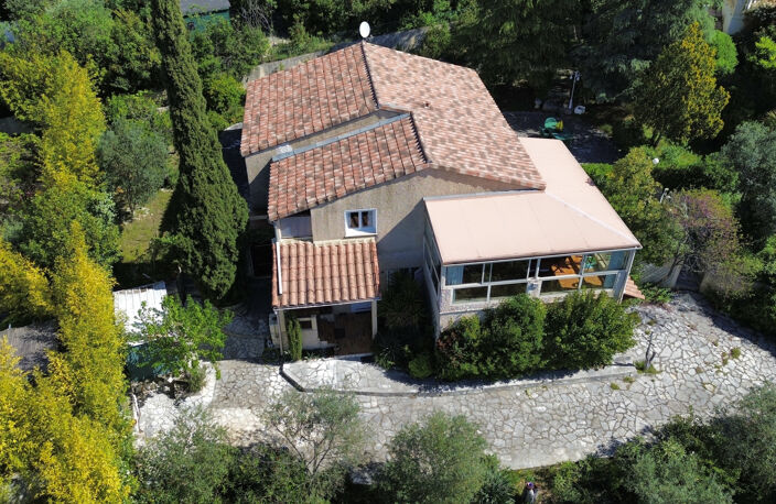 Maison T5 avec dépendance sur 855m2 de parcelle avec vue dég — photo 2