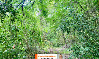 Maison  2300 m² à vendre à Saint-Caprais-de-Bordeaux (33880)