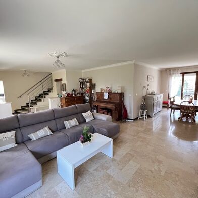 Maison 8 pièces 392000 €