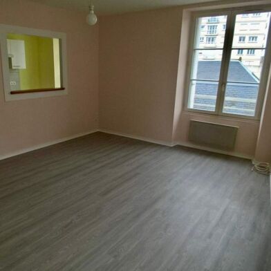 Appartement 3 pièces 131760 €