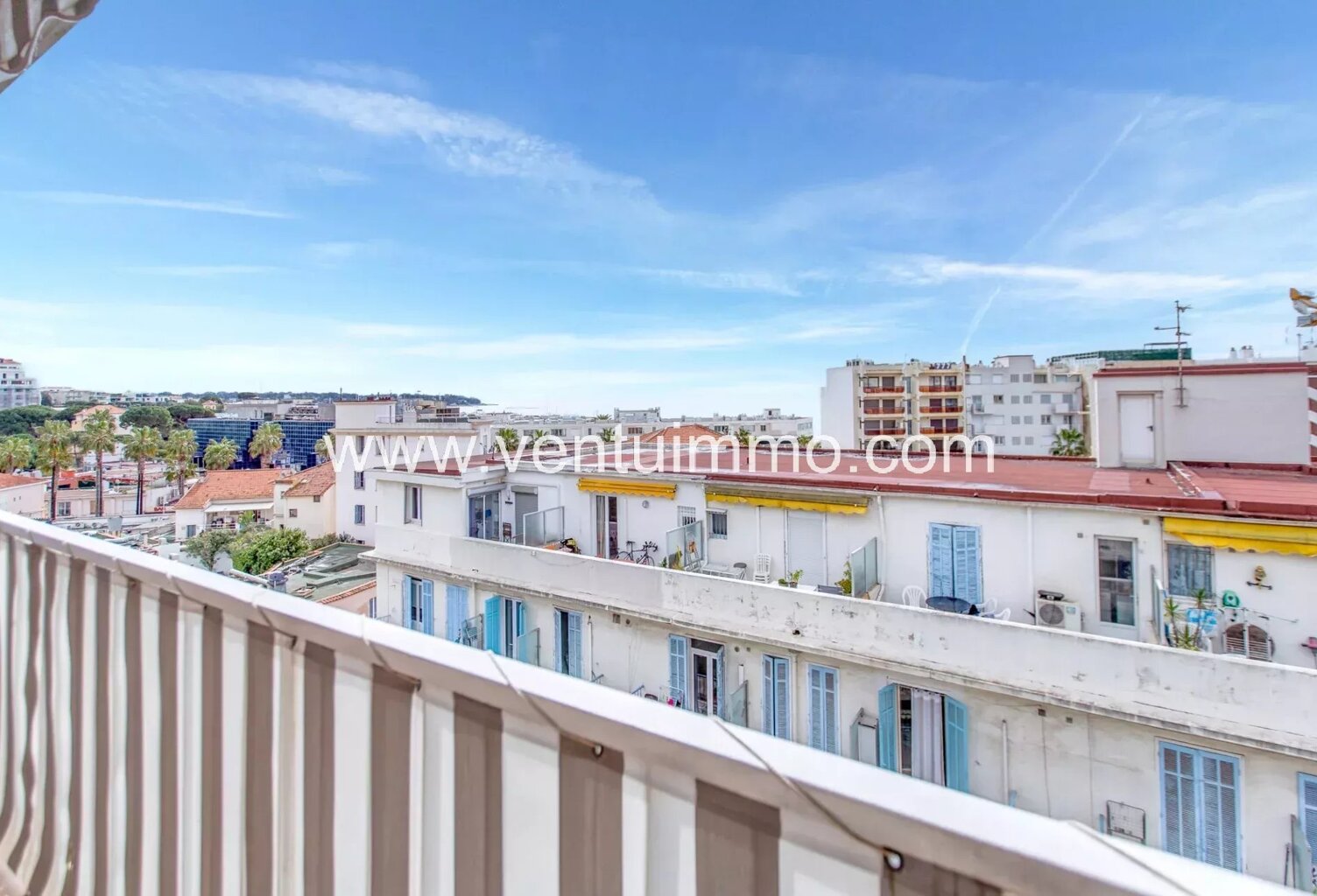 ANTIBES - Wilson : T3 81m2 + terrasse + garage — photo 1