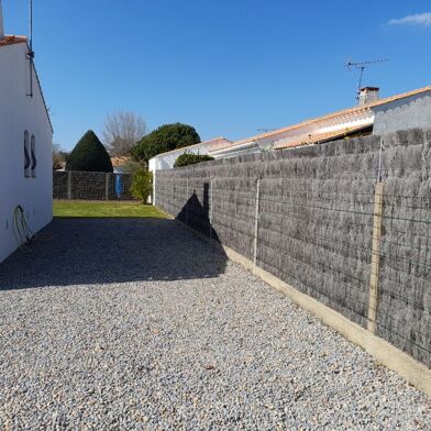 Maison 5 pièces 1095 €