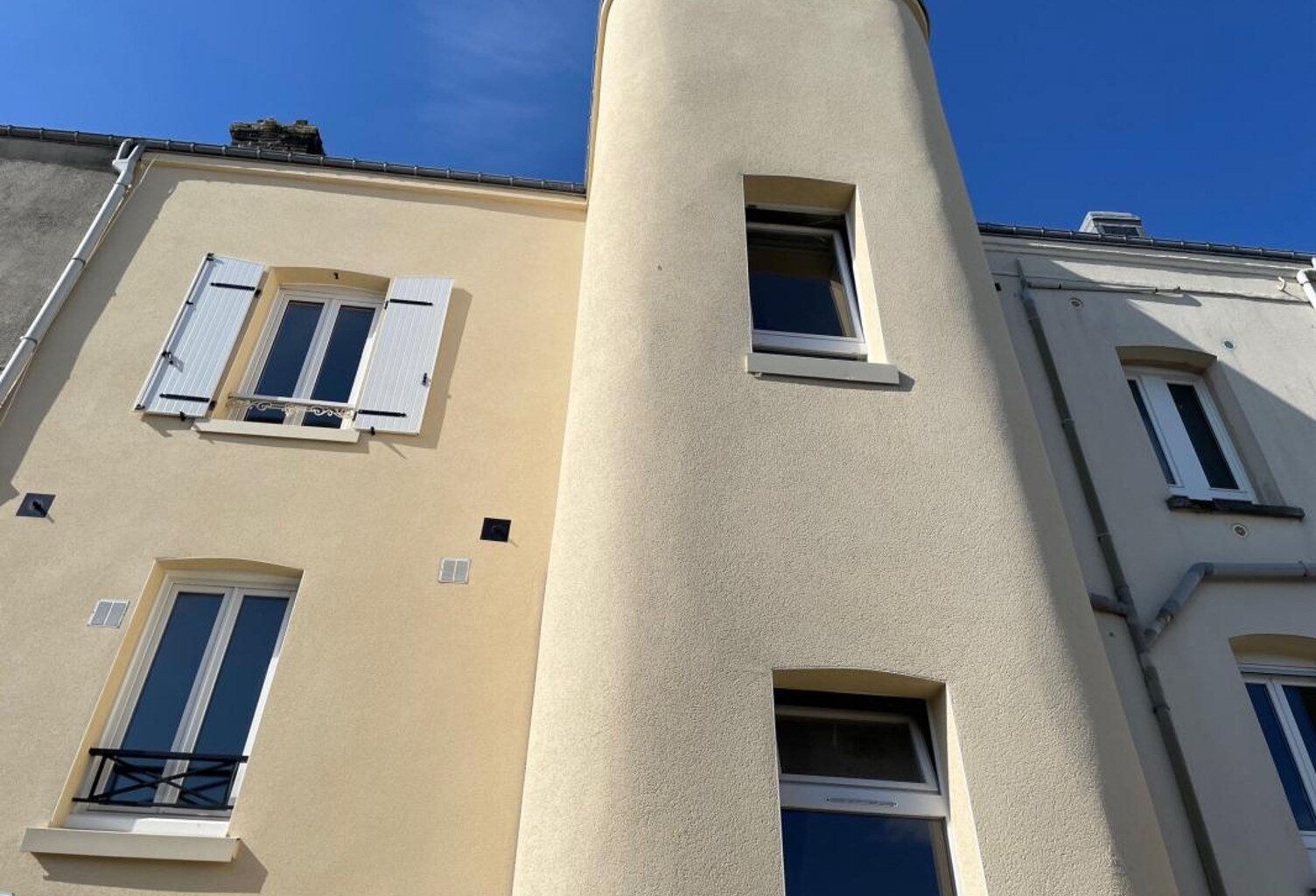 Maison À Vendre — photo 1