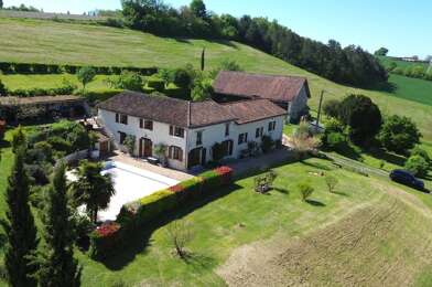 Maison 6 pièces 446250 €