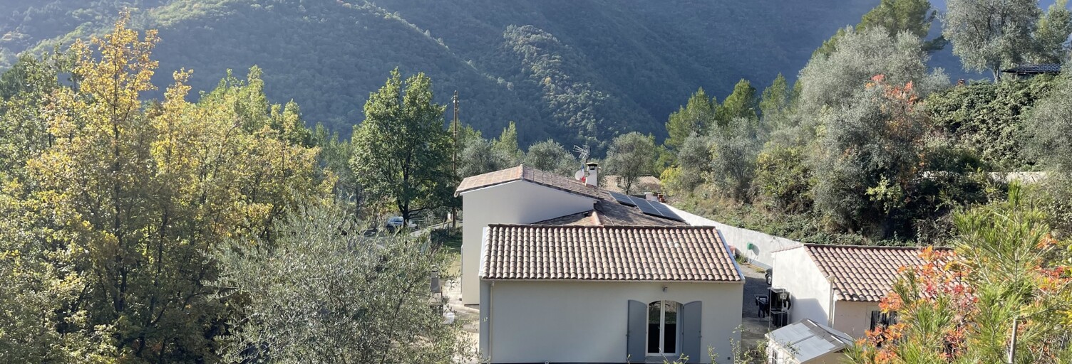 Maison 5 Pièces 141 m² à vendre à Pierrefeu (06910)