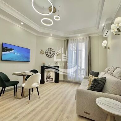 Appartement 2 pièces 2300 €