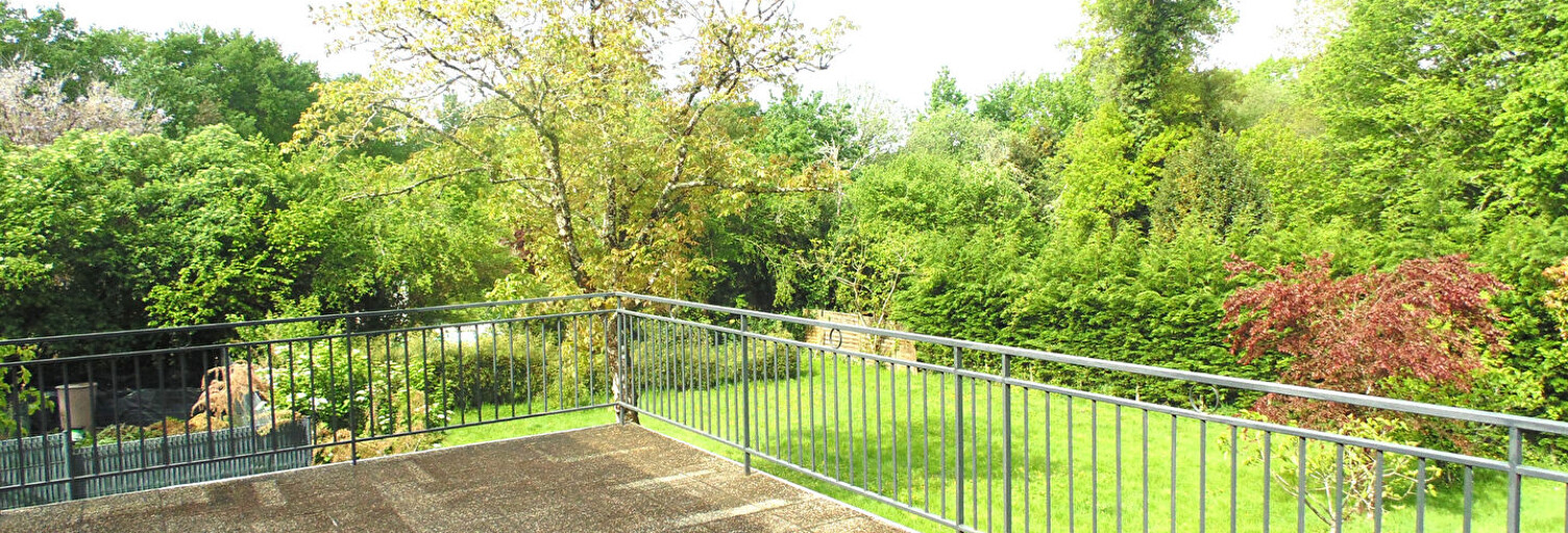 Maison 5 Pièces 141 m² à vendre à Loupes (33370)