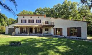 Maison 10 Pièces 315 m² à vendre à Montmoreau (16190)