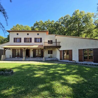 Maison 10 pièces 365000 €